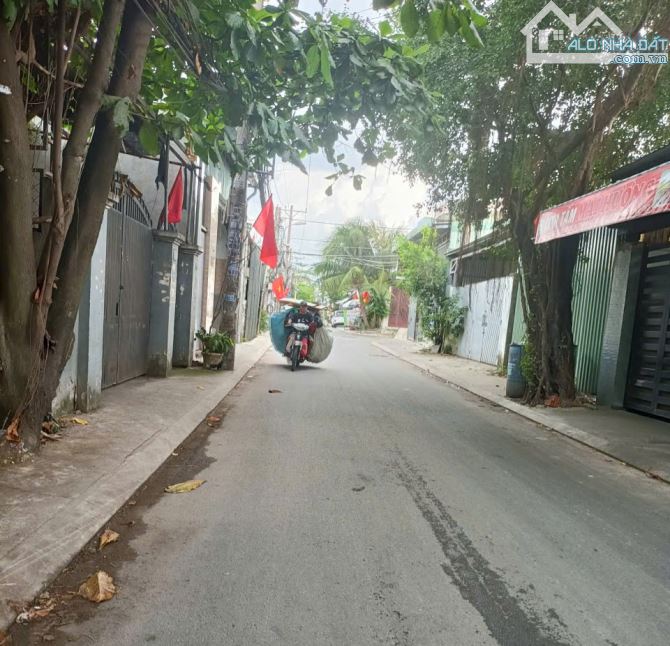 Bán 2 lô đất Mặt Tiền đường Thạnh Lộc 29, Quận 12 - Gần chợ Cầu Đồng, ngã tư Ga dt 5x24m