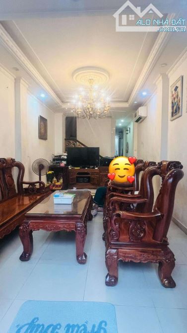 Bán Nhà Hẻm 6m Đường Nguyễn Thái Bình, Quận 1, DT 85m2, 5 Tầng, Chỉ 22.5 Tỷ