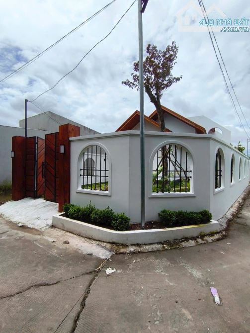 Nhà Vườn 7x22m (Nở Hậu 8,2m), Góc 2MT Long Khê-Phước Vân. Nội Thất Gỗ
