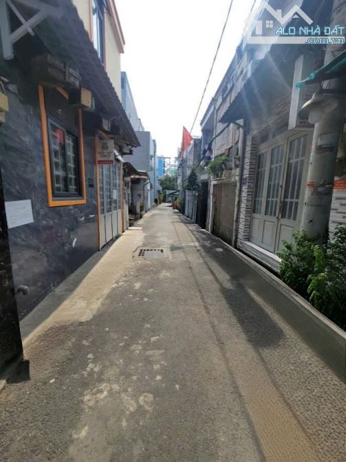BÁN NHÀ DƯƠNG QUẢNG HÀM,3 TẦNG, 45M2, GIÁ 6 TỶ (TL)