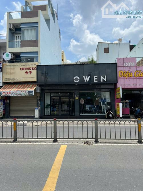 CHo thuê nhà mặt tiền đường Hoà bình 8,2x20m trống suốt vị trí kd đông