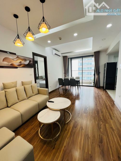 CHO THUÊ GẤP CĂN HỘ GOLDEN PALACE 3 NGỦ ĐỦ ĐỒ ĐẸP CHỈ 18TR, Ở NGAY ĐƯỢC