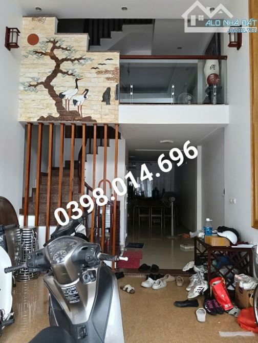 khu vực  hiếm nhà bán + Cách mặt phố Ngô Đình Mẫn 100 mét