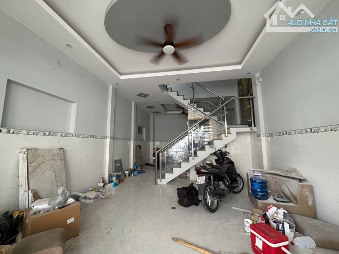 Bán nhà 1 trệt 1 lầu gần TTTM VinCom, Phường Tân Tiến , Biên Hòa, Đồng Nai Gía 3,6 tỷ