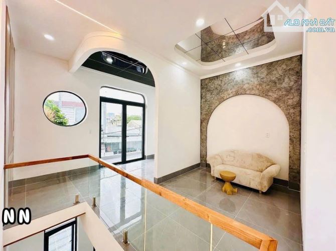 N210 BÁN CĂN NHÀ PHỐ TRỆT LẦU PHONG CÁCH HIỆN ĐẠI KHU DÂN CƯ VIP -