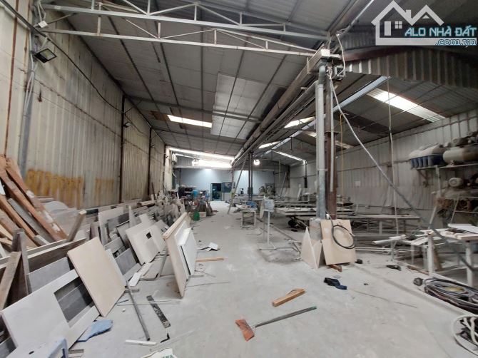 470m kho xưởng khu vực phường Bồ Đề cần cho thuê, xuất VAT