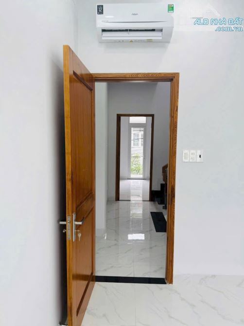 Bán nhà 3 lầu Hoàng Hữu Nam nhà mới 3 tầng giá 6.1 tỷ