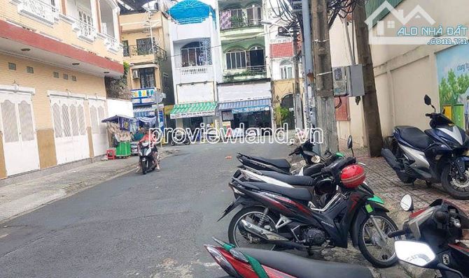 Bán nhà Trần Khánh Dư Quận 1, nhà 2 tầng, DT 105m², giá 30,5 tỷ