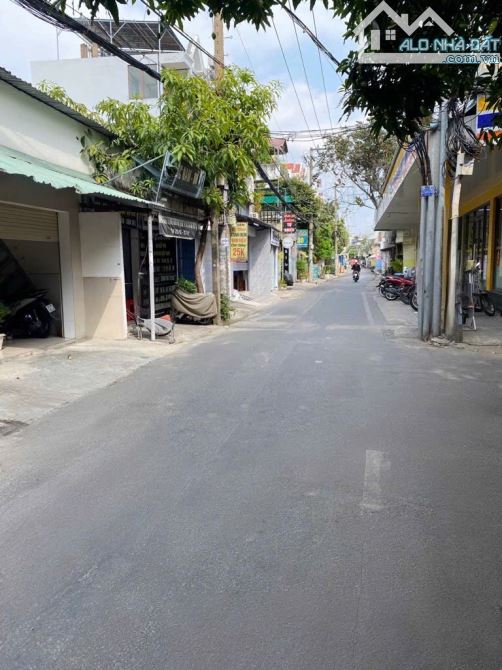 Quận Gò Vấp-Nhà mặt tiền KD-Gần EMART-Đường 7M-Huỳnh Văn Nghệ-P12-77m2-4,1x19-3tầng-4PN