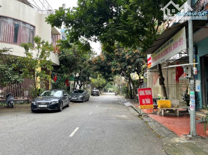 Bán nhà 2 tầng Nguyễn Công Trứ, Yna