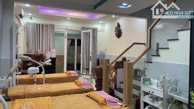 Bán nhà Thích Quảng Đức PN 41m2 2 tầng vuông vức 4,09 tỷ BL