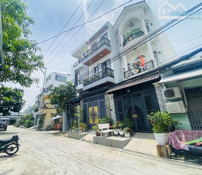Q7 Ô TÔ NGỦ NHÀ 4x20M 4 TẦNG SỔ VUÔNG ĐẸP HOÀN CÔNG ĐỦ HÀNG XÓM PHÚ MỸ HƯNG 11.xT