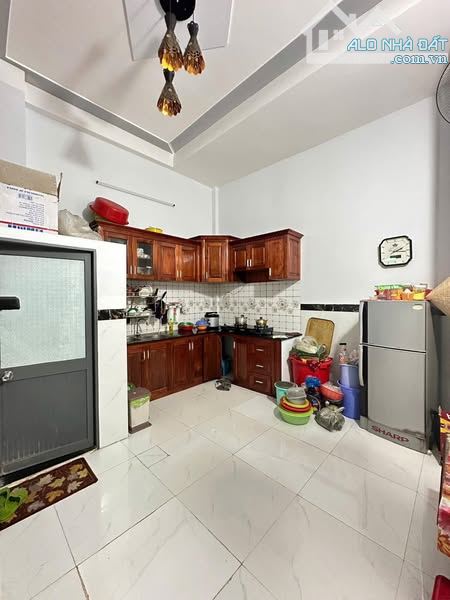 Bán nhà hẻm cạn đường Nguyễn Thái Học