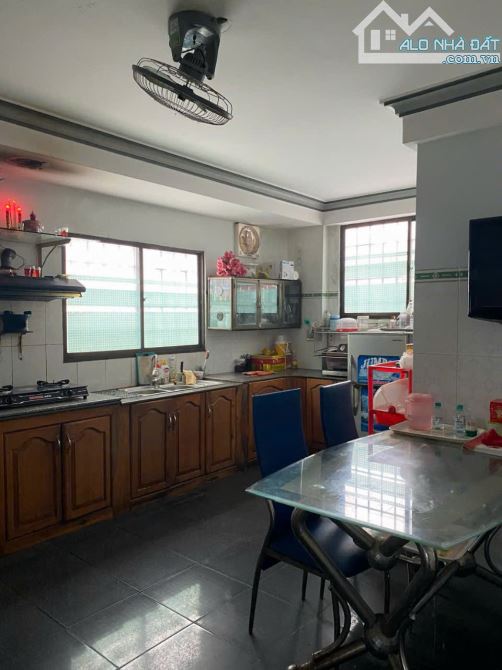 CẦN BÁN NHÀ 04 TẦNG MẶT TIỀN ĐƯỜNG VÕ TRỨ, TP NHA TRANG 16 TỶ
