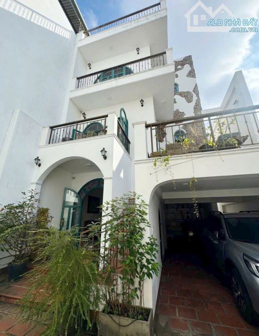 Bán căn biệt thự 3 Lầu. khuôn đất đẹp Linh Đông, P.Linh Đông, Thủ Đức - 8x19m