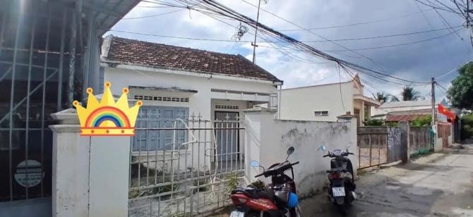 Bán nhà gần đường Lạc Long Quân gần ngã 3 Thành - Diên Khánh