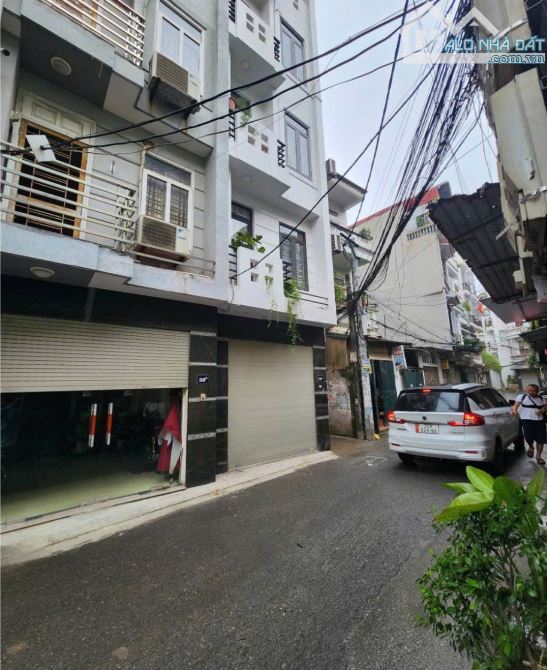 BÁN NHÀ PHỐ BA LA HÀ ĐÔNG_PHÂN LÔ VỈA HÈ RỘNG_2 THOÁNG_TĂNG 99% NỘI THẤT_DT:45M_GIÁ: 11 TỶ