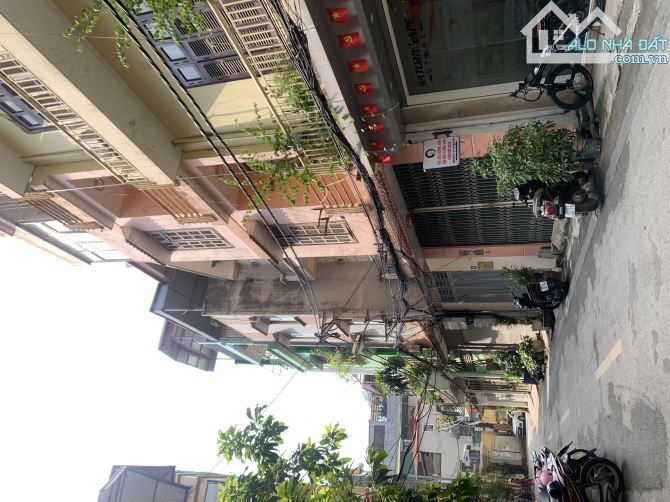 Bác chủ cần bán mảnh đất tại Vũ Trọng Khánh Mộ Lao Hà Đông
