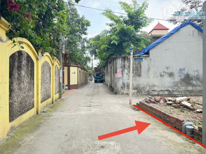 Bán Gấp Lô Góc 78m2, Vị Trí Vàng Sát KCN Quang Minh - 4.3 Tỷ
