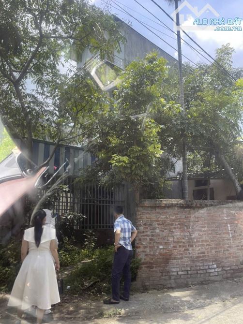Cần bán lô đất 107 m tại mặt đường Đông Sơn phú nghĩa Chương Mỹ đường ôtô thông giá đầu tư
