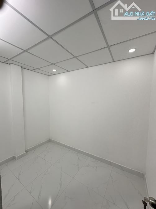 Bán nhà hẻm 56 Đường số 25A P Tân Quy Quận 7. 18m2