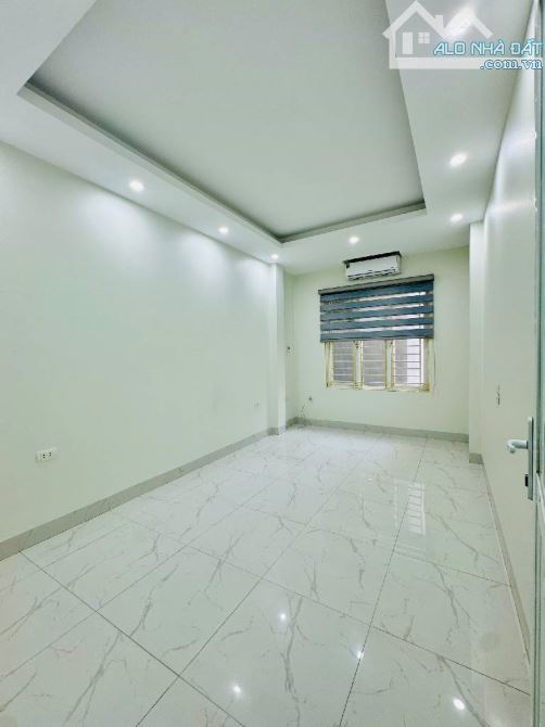( Hiếm ) Nhà Trần Phú Văn Quán chỉ 5.9 tỉ có nhà măt đất ở ngay