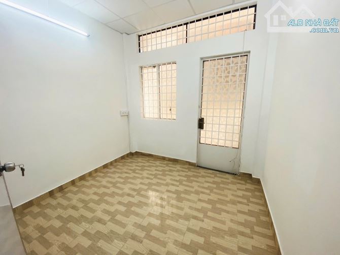 Bán nhà hẻm 793 Trần Xuân Soạn P Tân Hưng Quận 7. 20m2