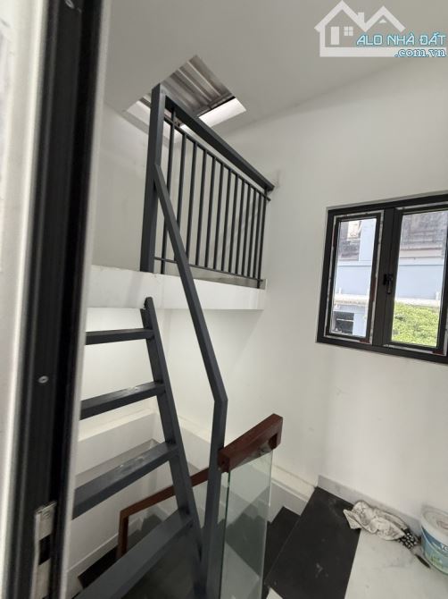 Bán nhà hẻm 30 lâm văn bền P Tân Kiểng Quận 7. 22m2