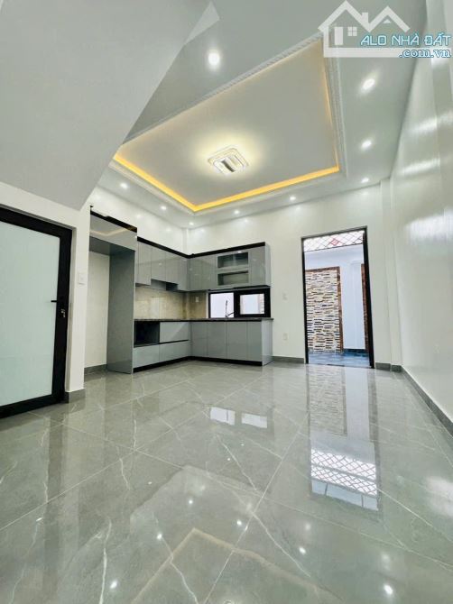 Nhà 3 tầng xây mới sau mặt đường Trữ Khê - 50m2 - Ngang 4,4m