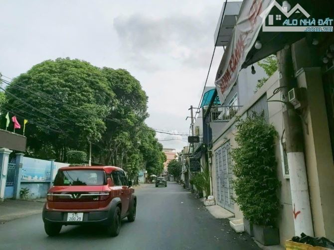 Bán nhà Gò Vấp, Hẻm xe hơi Lê Đức Thọ, gần Lottemart, 68m², 4 tầng, 4PN, chỉ 8.2 tỷ TL