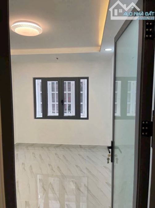 Bán nhà hẻm 861 Trần Xuân Soạn P Tân Quy Quận 7. 16m2