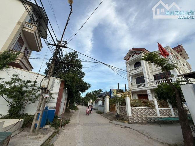 ✴️CHÍNH CHỦ GỬI BÁN ĐẤT TẠI KCN PHÚ NGHĨA – CHỈ 1KM RA QL6A ĐANG MỞ RỘNG RẤT TIỀM NĂNG 🤩