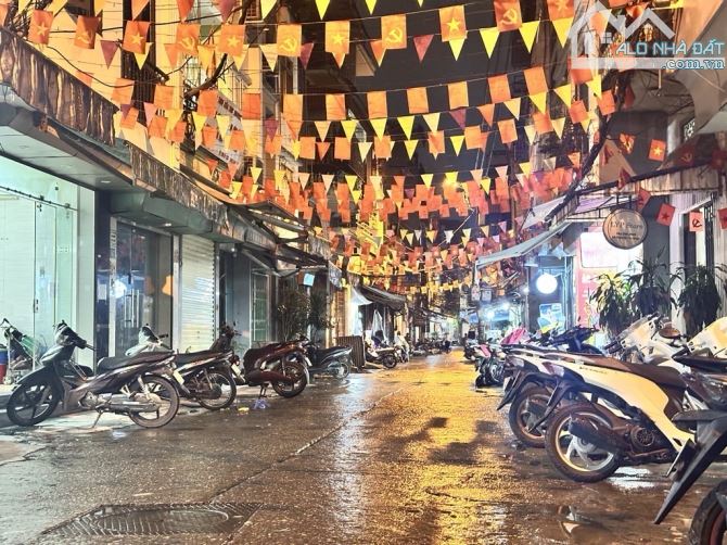 Bán nhà mặt phố Nguyễn Tư Giản Hoàn Kiếm 75m 6 tầng