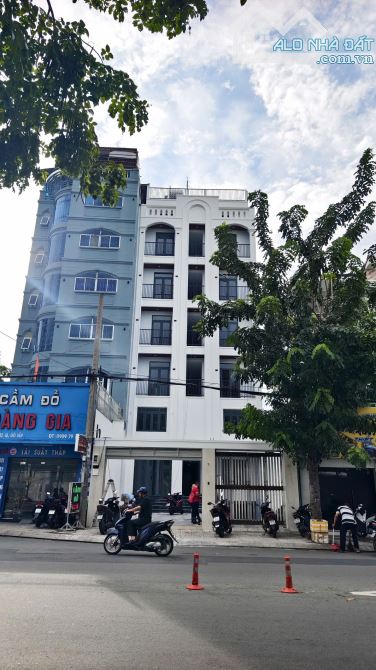 Bán Tòa Nhà CHDV Sân Bay Mặt Tiền Tân Sơn Gò Vấp 8x31m- Hầm 7 Tầng- HDT 300tr/ Th- 60 Tỷ