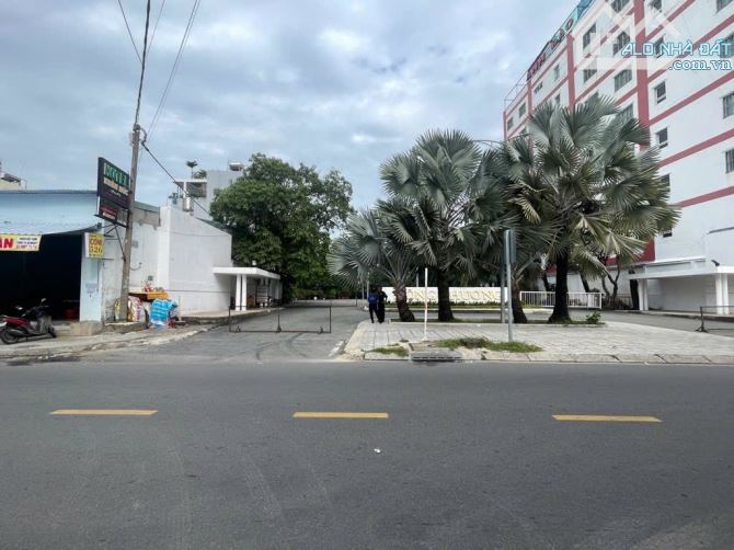 Lô ĐẤT thổ cư Mặt tiền đường 15m NGUYỄN VĂN QUÁ, Đông Hưng Thuận, DT 2.226m2 (22 x 86).
