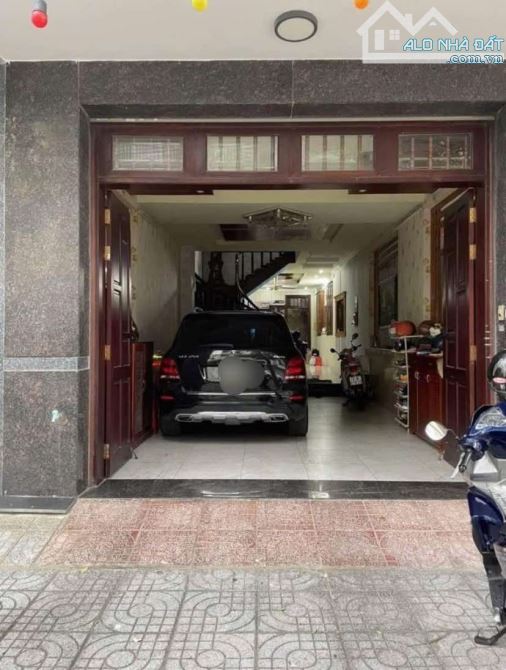 Bán nhà 1t2l đô thị chí linh1  dt 4.5x20=90m đường 13m giá 8.5ty
