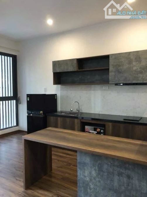 SIÊU HIẾM _ BÁN TÒA CĂN HỘ MẶT TIỀN LÊ VĂN HIẾN _ 3 TẦNG , 110M², FULL NT _ GIÁ:16 TỶ