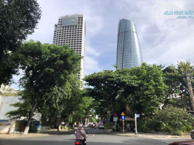 Nhà lô góc đường Nguyễn Chí Thanh , Hải Châu 2 mặt thoáng chỉ 5.1x tỷ