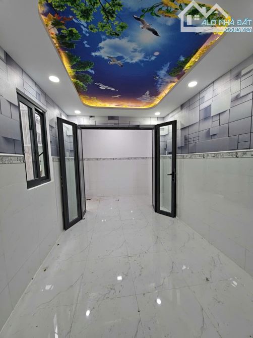 SÁT MẶT TIỀN HẺM NGANG 3.5 M  DIỆN TÍCH 23.5M2 ĐÚC BÊ TÔNG  Q4 HƠN 2 TỶ