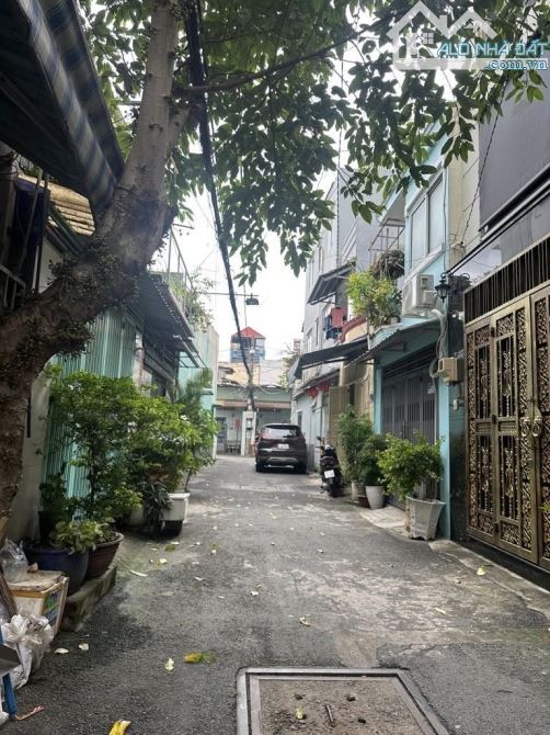 Nhà Thống Nhất  Hẻm Ô Tô P Thông Tây Hội
