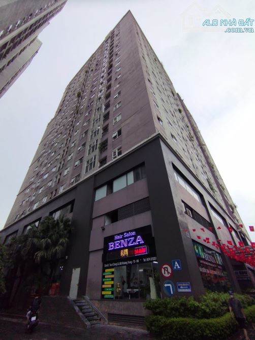 Bán căn hộ toà Star Tower 283 Khương Trung, 79m2, căn góc, tặng full nội thất đồng bộ