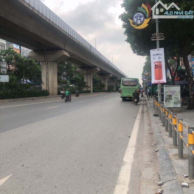 MẶT PHỐ QUANG TRUNG – TT HÀ ĐÔNG – MẶT TIỀN 6M – VỈA HÈ RỘNG – NGÃ TƯ VĂN PHÚ