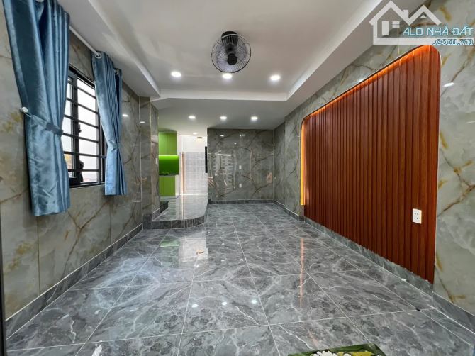 BÁN GẤP – NHÀ ĐẸP XÔ VIẾT NGHỆ TĨNH, P.21, Q. BÌNH THẠNH – 3PN, SHR – 5.28 TỶ