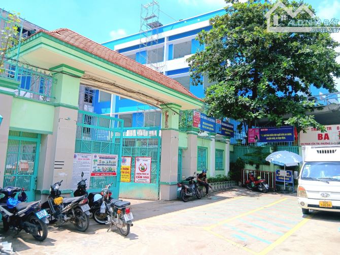 💥🌟 QUẬN 5 – BÁN NHÀ MẶT TIỀN 5 TẦNG PHAN VĂN TRỊ – GÓC NGUYỄN BIỂU – CHỈ 14.5 TỶ TL 🌟💥