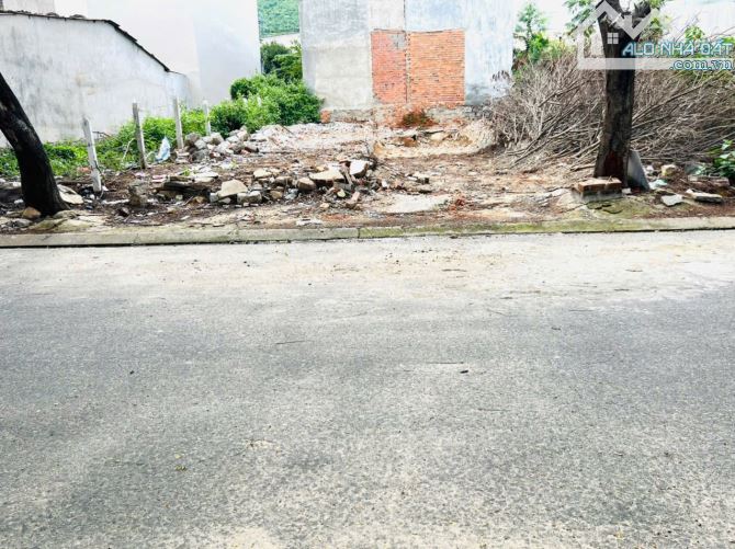 Bán lô đất còn sót lại mặt tiền đường 13m khu TĐC Đất Lành, Vĩnh Thái, Nha Trang