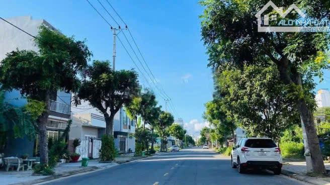 Chuyển nhượng lô góc Trần Văn Đán và Sơn Thuỷ 7 diện tích 319m2, ngang 13m, giá 22 tỷ