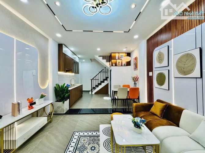Nhà Cho Thuê Full Nội Thất Lê Văn Duyệt