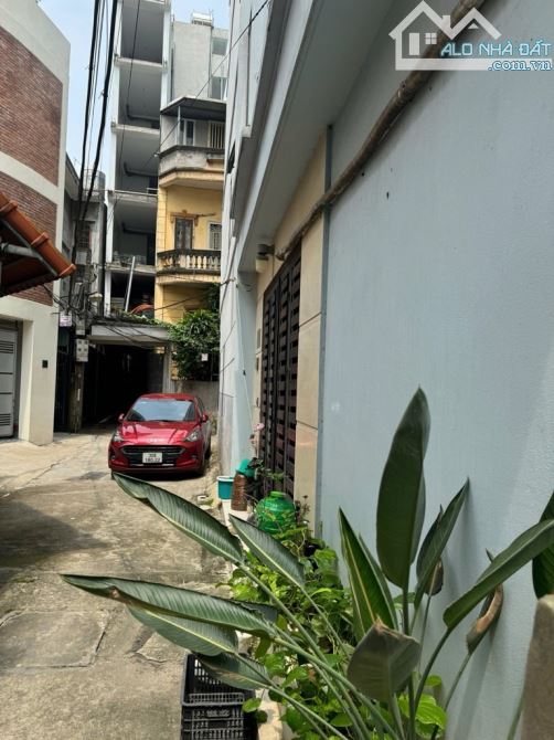 BÁN NHÀ PHÚC LỢI,  LONG BIÊN , DT 40M , 4 TẦNG , FULL NỘI THẤT,  Ô TÔ ĐỖ CỬA , NHỈNH 6 TỶ