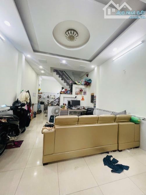 Bán nhà hẻm xe hơi, 362/...Thống Nhất, phường 16, Gò Vấp, 2 tầng, 2PN, 2WC, nhỉnh 4 tỷ