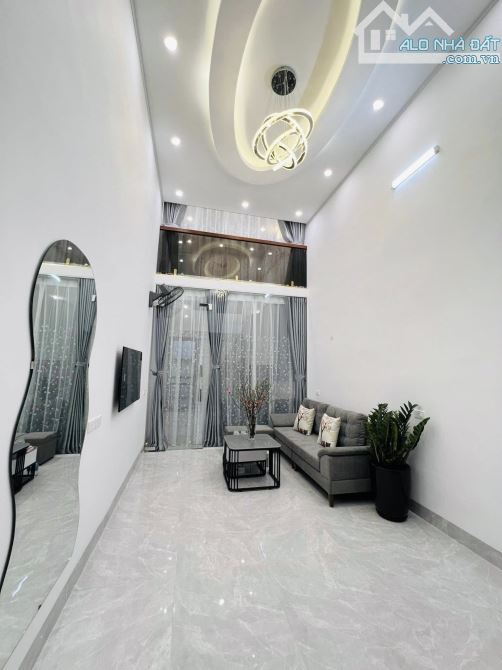 NHÀ MẶT NGÕ ĐẠI LINH-TRUNG VĂN_PHÂN LÔ-NHÀ ĐẸP-Ở NGAY-NGÕ RỘNG OTO QUA-35M*2T*MT3M*6,8TỶ